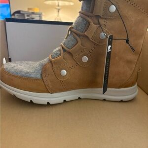 Sorel Tan and Gray Winter Boots
